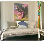 בית אירוח Gartenzimmer In Atelierwohnung