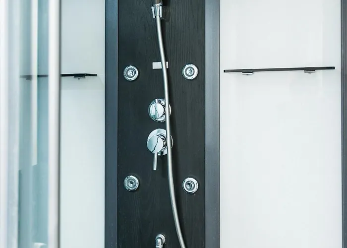 Gartenzimmer In Atelierwohnung 홈스테이 쾰른