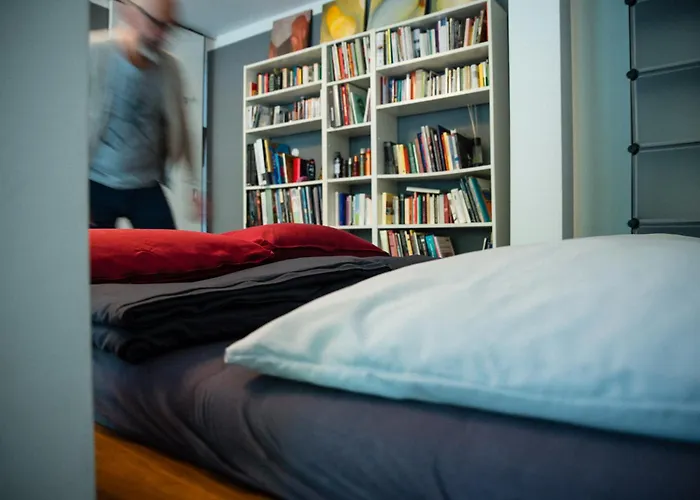 Gartenzimmer In Atelierwohnung * Kolonia